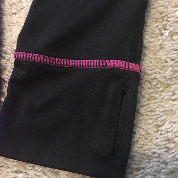 Workout pull over - Picture 3 of 7